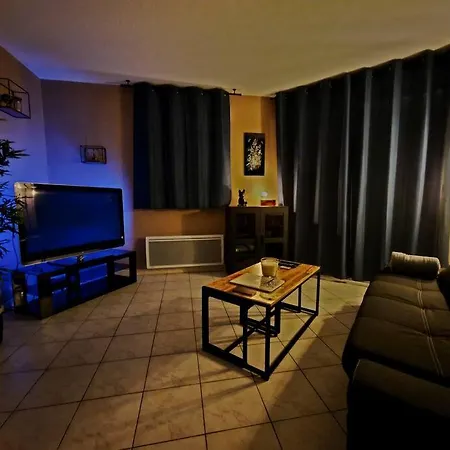 L'ecrin Urbain Centre Ville-parking Gratuit Apartment